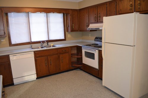 Property photo 1 - 3 Bedroom Ranch in Woodridge Estates - Real Estate Auction